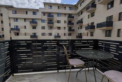 Apartament cu 3 camere semidecomandat în Florești