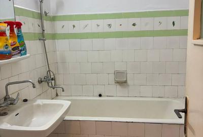 Apartament cu 3 camere decomandat în Tomis II - 2