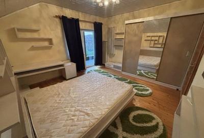 Casă cu 4 camere cu Teren 650 Mp în Grădiște - 9
