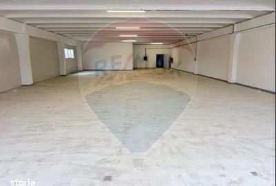 Spațiu comercial, de 1,370 mp, în Central - 5