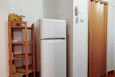 Garsonieră decomandată, mobilată în Dristor - 8