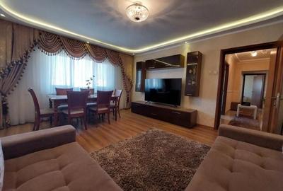 Apartament cu 3 camere decomandat, mobilat în 13 Septembrie