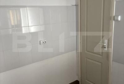 Spațiu comercial, de 102 mp, în Central - 2