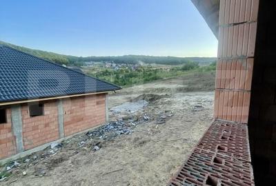 Casă cu 4 camere cu Teren 500 Mp în Budacu de Jos