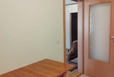 Garsonieră decomandată în Central - 11