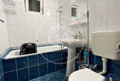 Apartament cu 3 camere decomandat în Rogerius