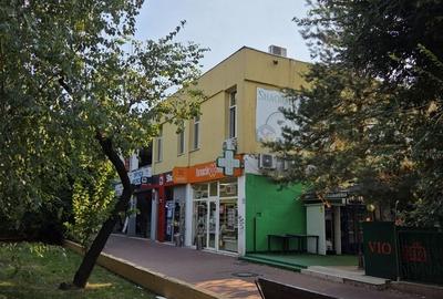 Spațiu comercial, de 190 mp, în Titan