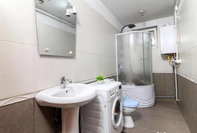 Spațiu comercial, de 59 mp, în Central