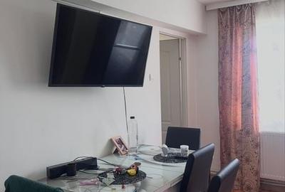 Apartament cu 2 camere semidecomandat în Găvănel