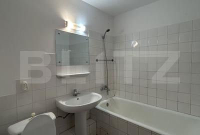 Apartament cu 3 camere semidecomandat în 1 Mai - 7