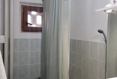 Apartament cu 2 camere semidecomandat în Complex Studențesc - 1