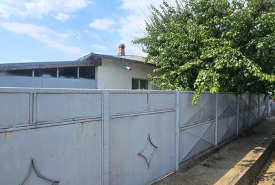 Casă individuală cu 3 camere cu Canalizare în Vânători - 3