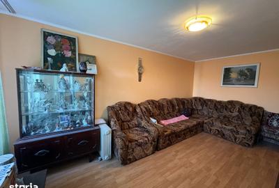 Apartament cu 3 camere în Militari