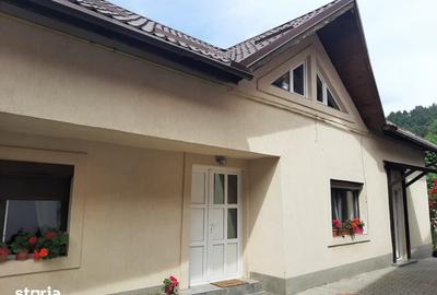 Casă cu 4 camere cu Teren 140 Mp în Baciu