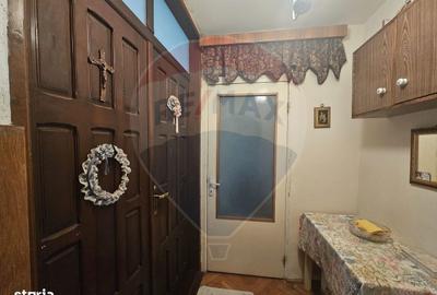 Apartament cu 3 camere decomandat în Central - 9