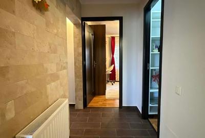 Apartament cu 3 camere decomandat în Micro 16 - 15
