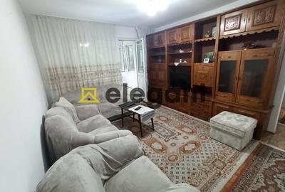 Apartament cu 3 camere semidecomandat, mobilat în Craiovița Nouă