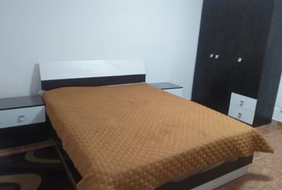 Garsonieră decomandată în Teiul Doamnei