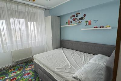 Apartament cu 3 camere decomandat în Sălăjan - 9