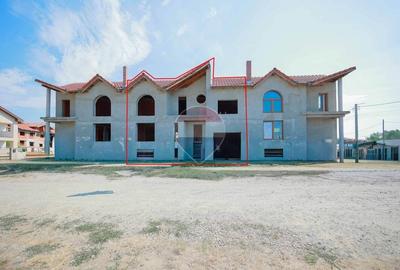Casă cu 4 camere cu Teren 161 Mp în Central