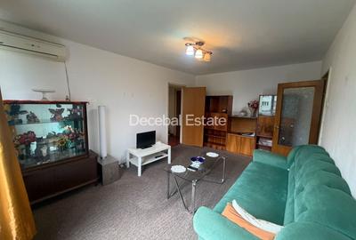 Apartament cu 3 camere semidecomandat, mobilat în Titan