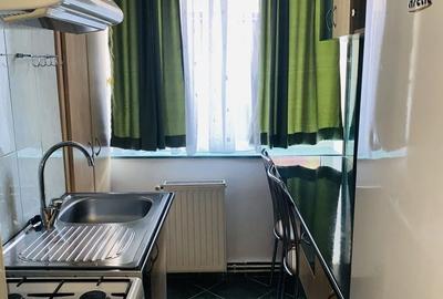 Garsonieră decomandată în Semicentral