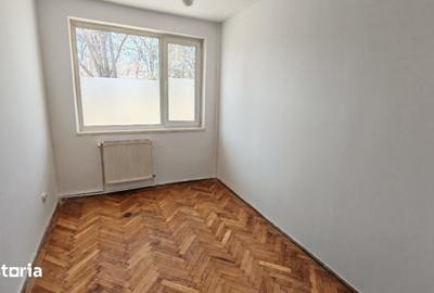 Apartament cu 3 camere în Piața Centrală - 8