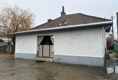Casă cu 3 camere în Central