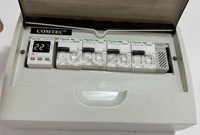 Apartament cu 3 camere decomandat în Dacia
