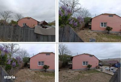 Casă cu 3 camere în Sinoie