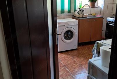 Garsonieră decomandată în Apărătorii Patriei