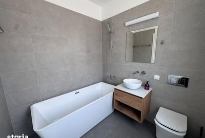 Casă cu 5 camere cu Teren 70 Mp în Central - 9