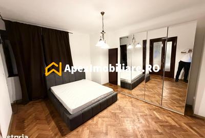 Apartament cu 3 camere decomandat în Ștefan cel Mare