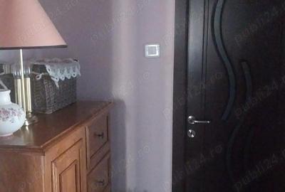 Apartament cu 3 camere decomandat în Sud - 2