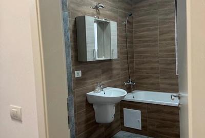 Apartament cu 2 camere semidecomandat în Chișoda