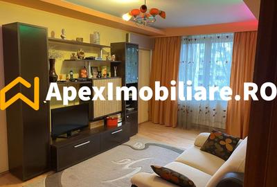 Apartament cu 3 camere, mobilat în Apărătorii Patriei