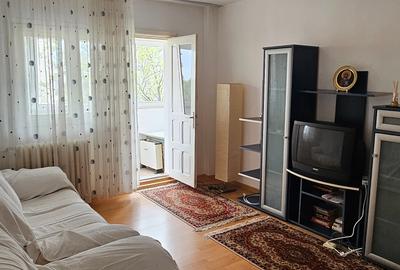 Apartament cu 2 camere semidecomandat în Militari