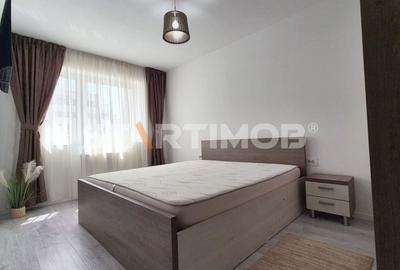 Apartament cu 2 camere decomandat, mobilat în Tractorul - 5