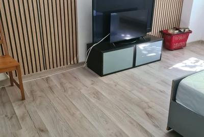 Garsonieră decomandată în Rahova