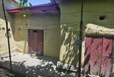 Casă cu 4 camere în Central - 6