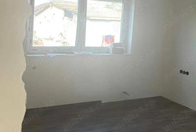 Casă cu 2 camere cu Teren 2900 Mp în Gelu - 6