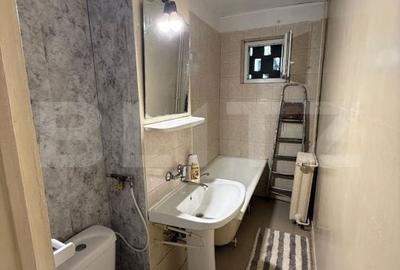 Apartament cu 2 camere semidecomandat în Malu Roșu