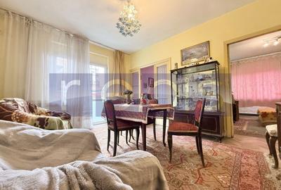 Apartament cu 3 camere semidecomandat, mobilat în Vitan