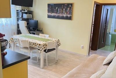 Apartament cu 3 camere semidecomandat, mobilat în Mihai Viteazul - 1