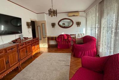 Apartament cu 3 camere decomandat, mobilat în Complex Studențesc - 1