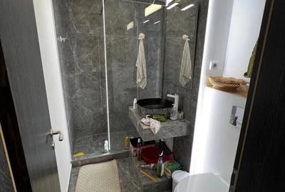 Apartament cu 4 camere în Medicină