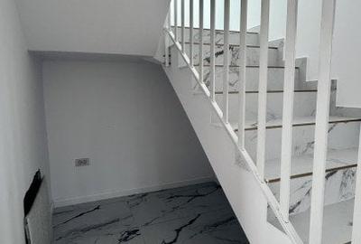 Duplex cu 4 camere cu Canalizare în Remetea Mare - 20