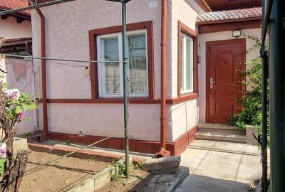 Casă cu 3 camere în Exterior Vest