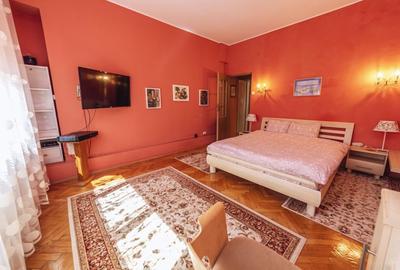 Apartament cu 4 camere decomandat, mobilat în Cișmigiu