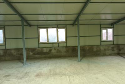 Spațiu comercial, de 200 mp, în Lacu - 3